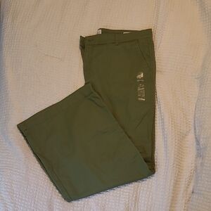 NWT GAP GIRLFRIEND KHAKI PANTS GREEN SZ 18